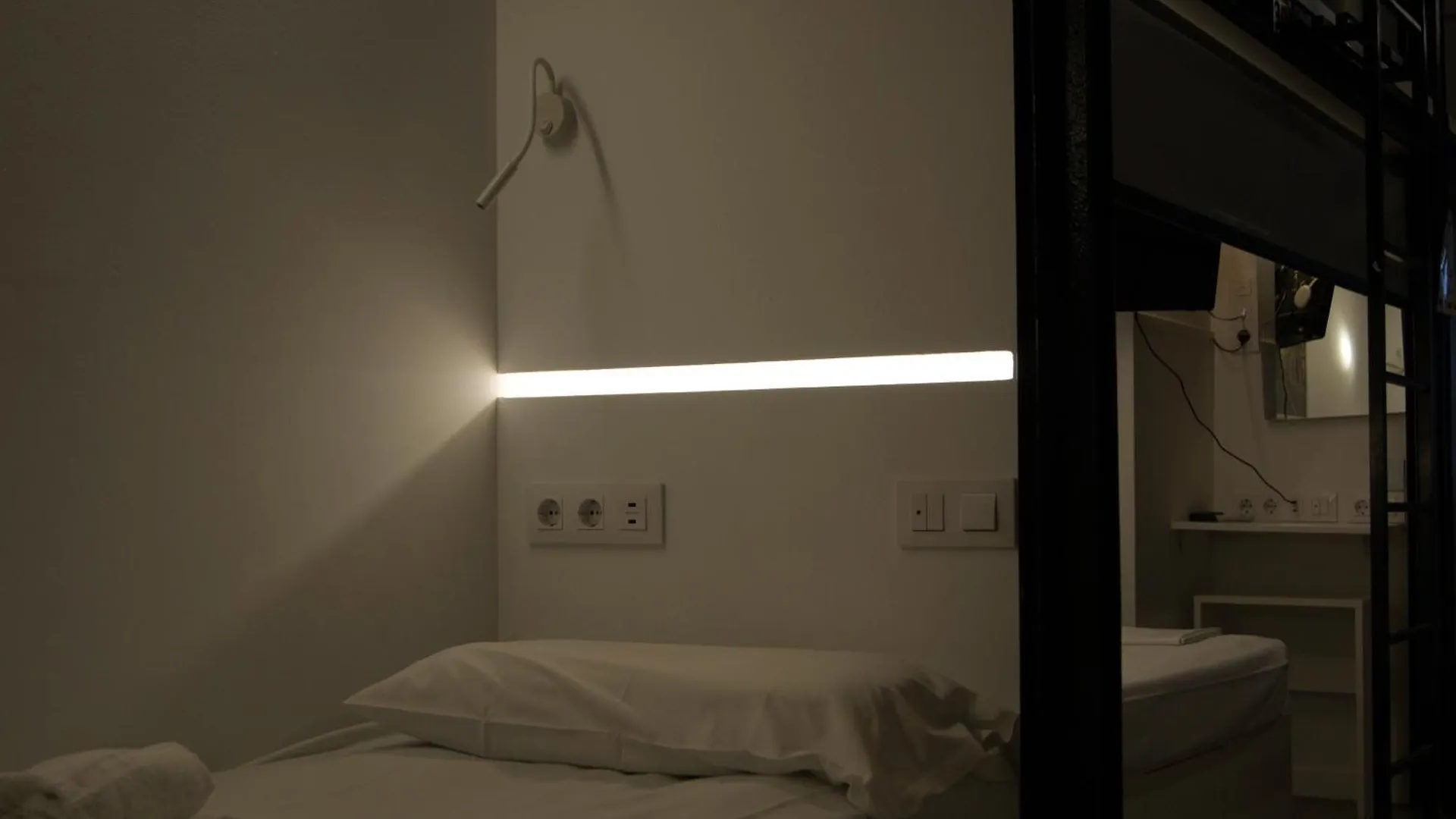 Hotel M Pods Málaga 2*,